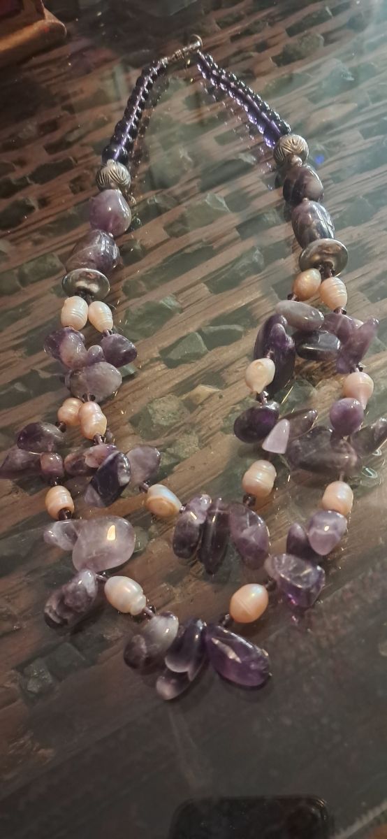 Collar Artesanal Amatistas y Perlas