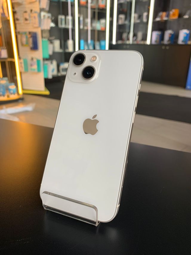 iPhone 13 256GB Branco