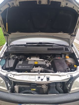 Opel Zafira 2003