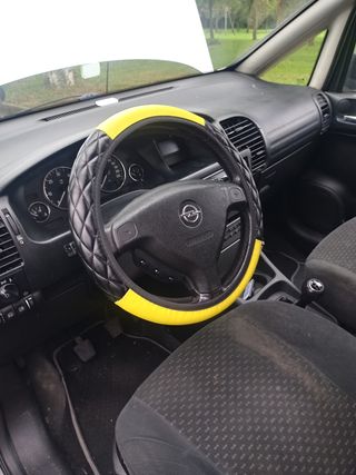 Opel Zafira 2003