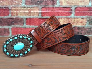 Cintura con fibbia turchese