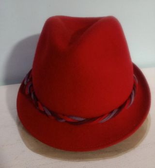 Sombrero de Lana Rojo Mujer