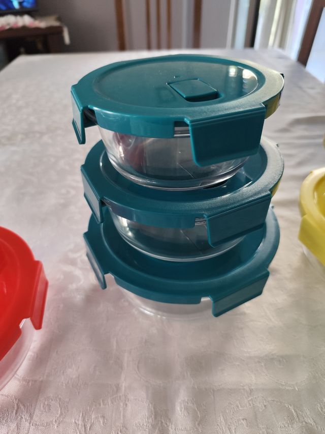 Set 9 Contenitori Vetro Coperchio Plastica