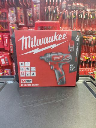 Milwaukee M12 BD-202C Taladro Atornillador