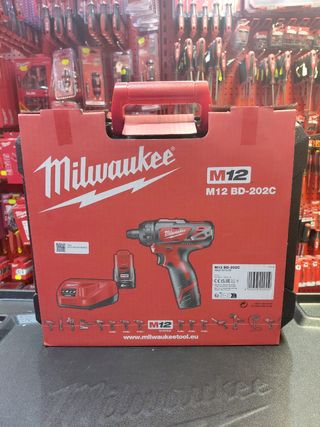 Milwaukee M12 BD-202C Taladro Atornillador