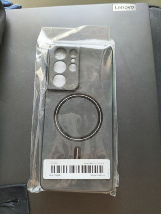 Two S21 Ultra cases *new*