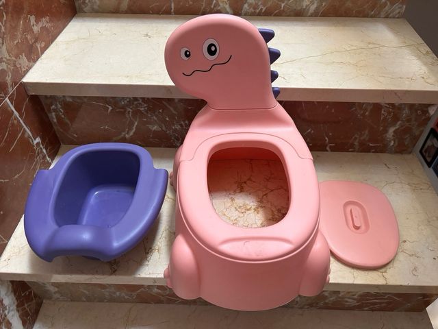 Orinal infantil dinosaurio rosa