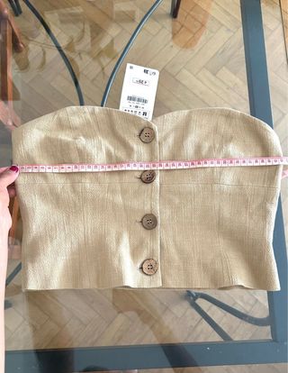 Top palabra de honor Zara beige