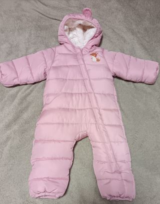 Buzo rosa para bebé
