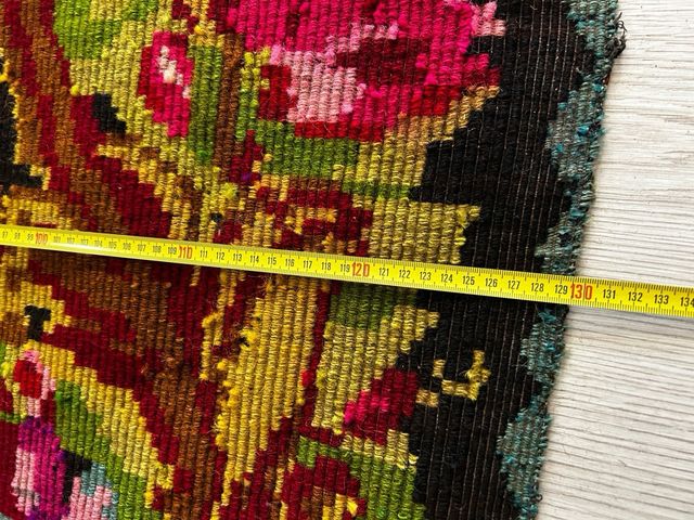 Tappeto floreale vintage