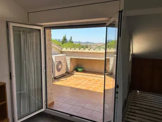 Habitación amplia en Castellbisbal