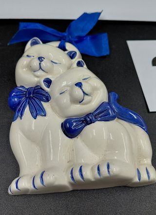 Decorazione da appendere a muro in ceramica