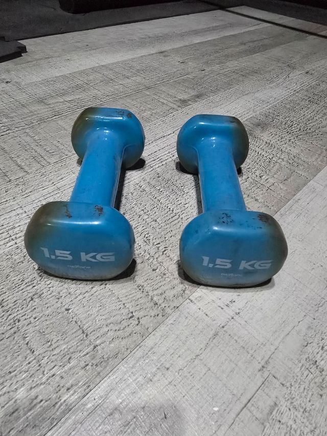 2 Mancuernas Goma 1.5 Kg Cada Una