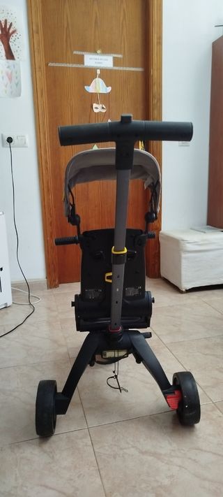 Triciclo Paseador Doona