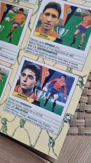 ALBUM CROMOS LIGA 87 - 88 ESTE