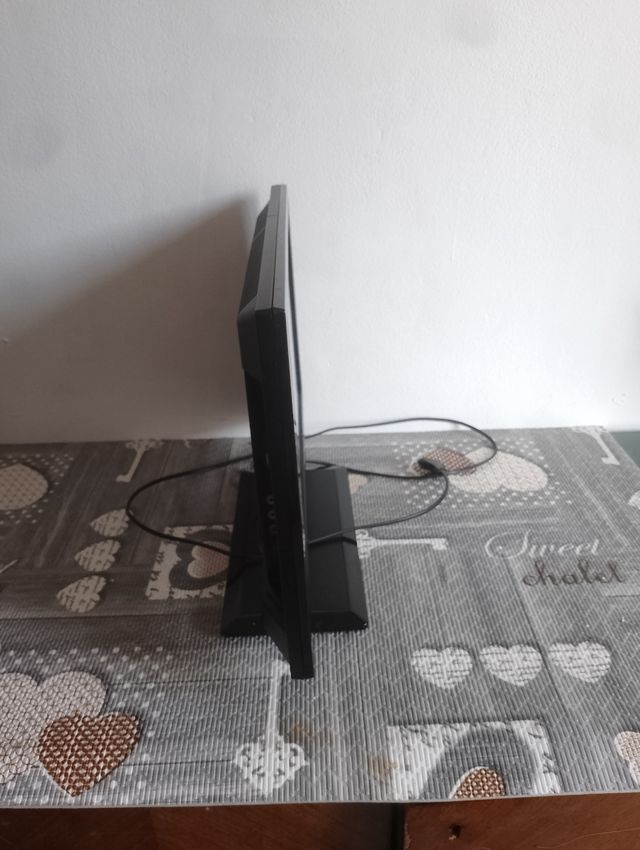 Monitor Telefunken Nero