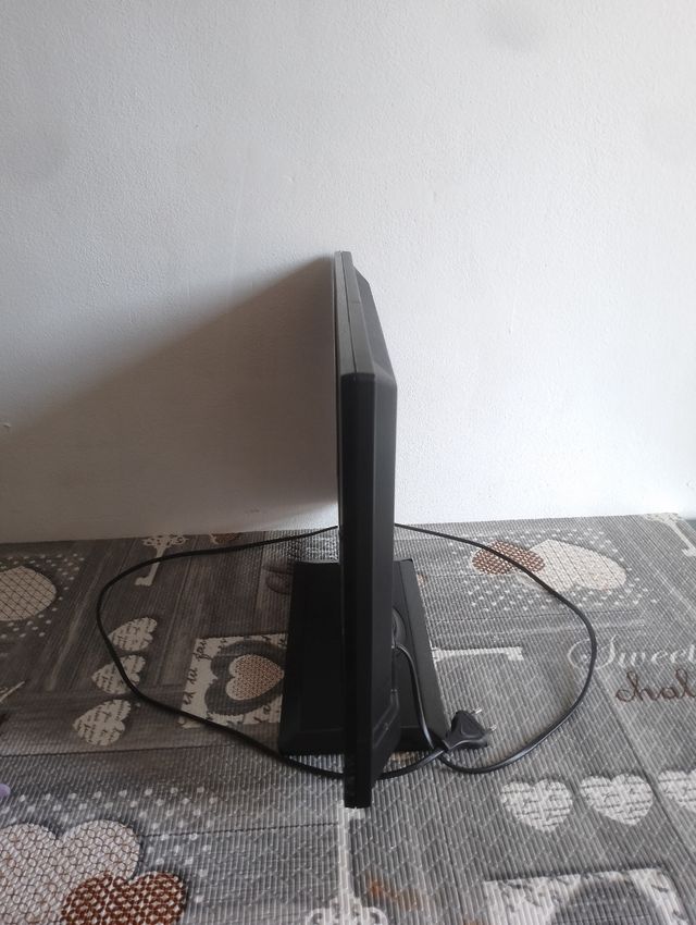 Monitor Telefunken Nero