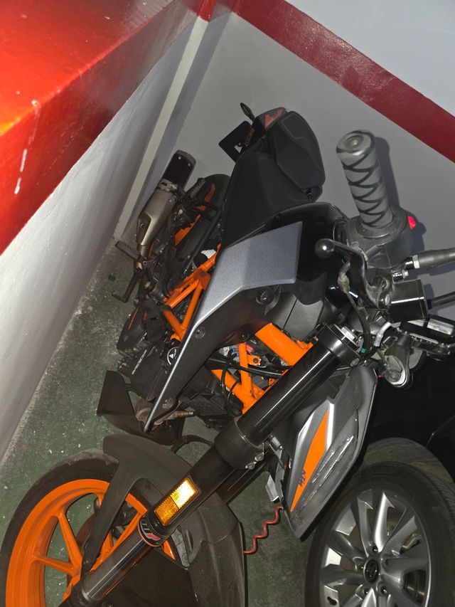 Moto KTM 125