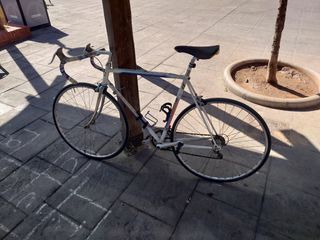 Bicicleta de carretera Mendiz