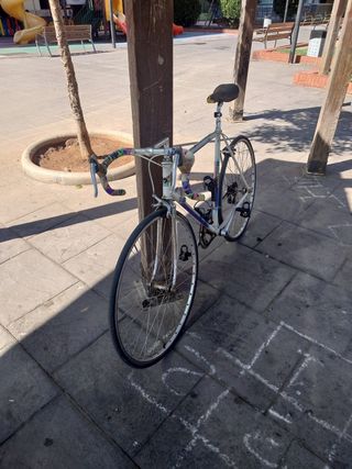 Bicicleta de carretera Mendiz