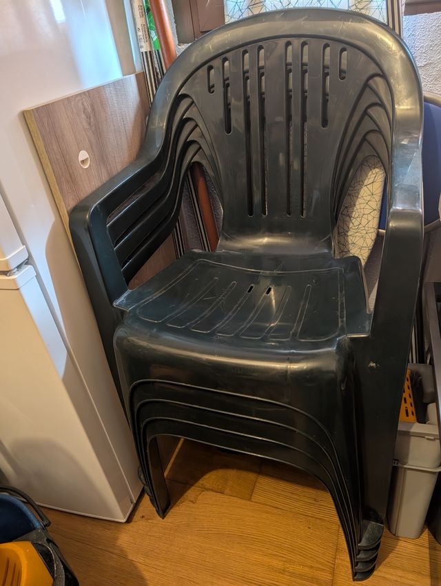 Sillas de jardín apilables color verde oscuro