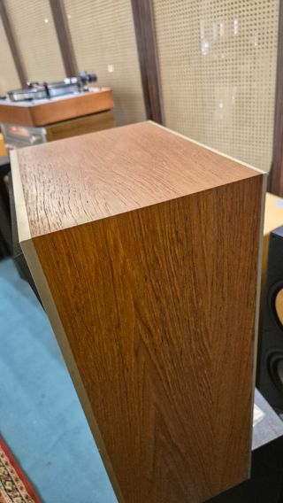 Bang & Olufsen Beovox S45II Altavoces