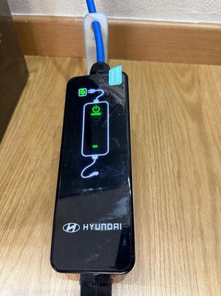 Cargador Hyundai EV 