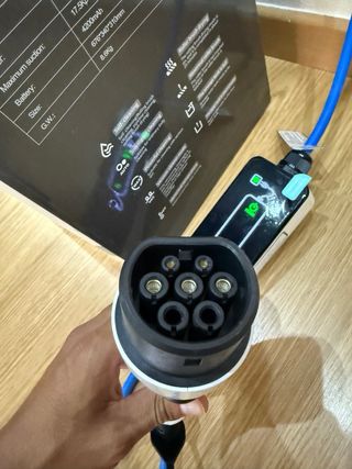 Cargador Hyundai EV 