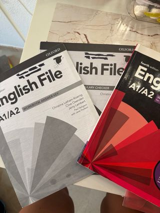 Libro inglés nivel A1/A2