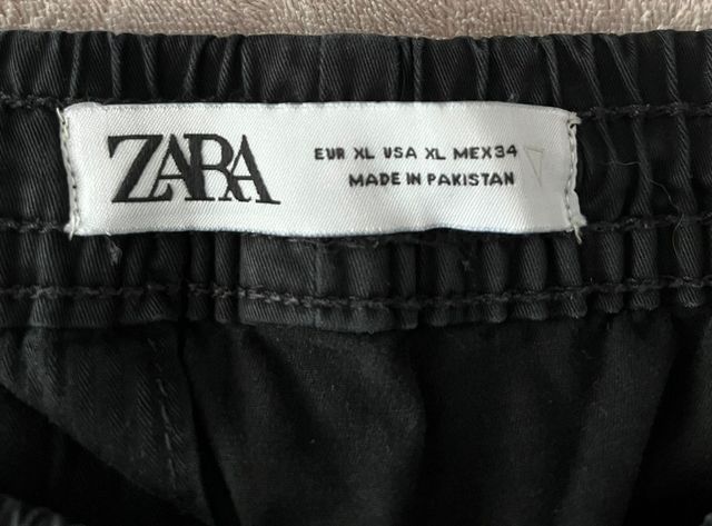 Pantalón Jogger Zara negro