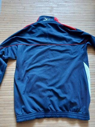 Chaqueta deportiva Mizuno azul y blanca
