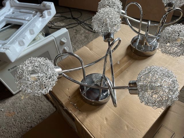 Dos lámparas de techo modernas