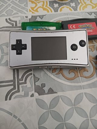 Nintendo Game Boy Micro Plata