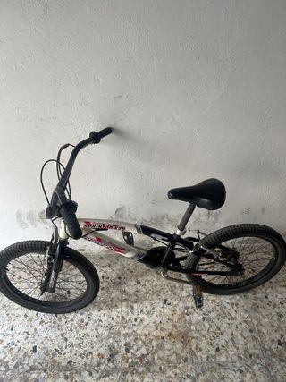 Bicicleta BMX
