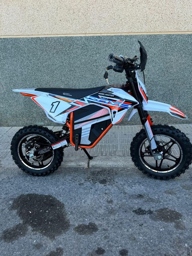 REBEL MASTER RAYO 1000W Minicross Eléctrica