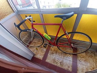 Bicicleta de carretera clásica años 80