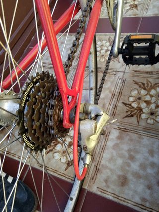 Bicicleta de carretera clásica años 80