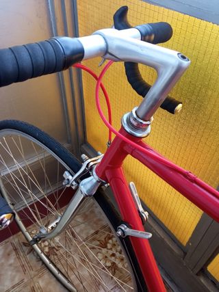 Bicicleta de carretera clásica años 80