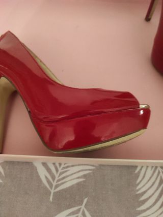 Zapatos Monbur Rojos Tacón Peep Toe