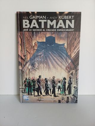 BATMAN : CRUZADO ENMASCARADO (DC Cómics)