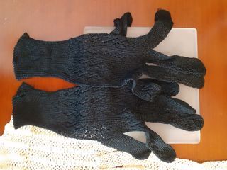 Guantes artesanía blancos y negros