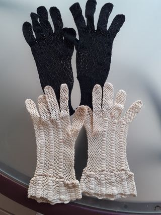 Guantes artesanía blancos y negros