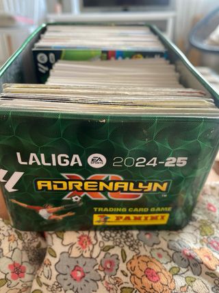 Caja de cromos fútbol variados