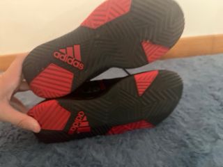 Zapatillas Adidas Baloncesto Negras y Rojas