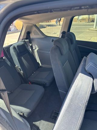 Ford S-MAX 2012