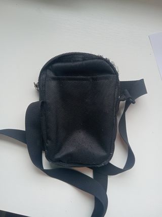 Riñonera Nike Negra