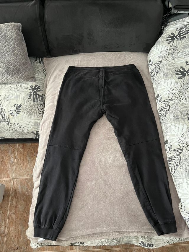Pantalón Jogger Bershka Negro