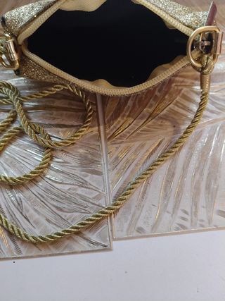 Bolso de fiesta dorado con purpurina