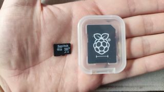 Raspberry Pi 400 Kit 2GB RAM 