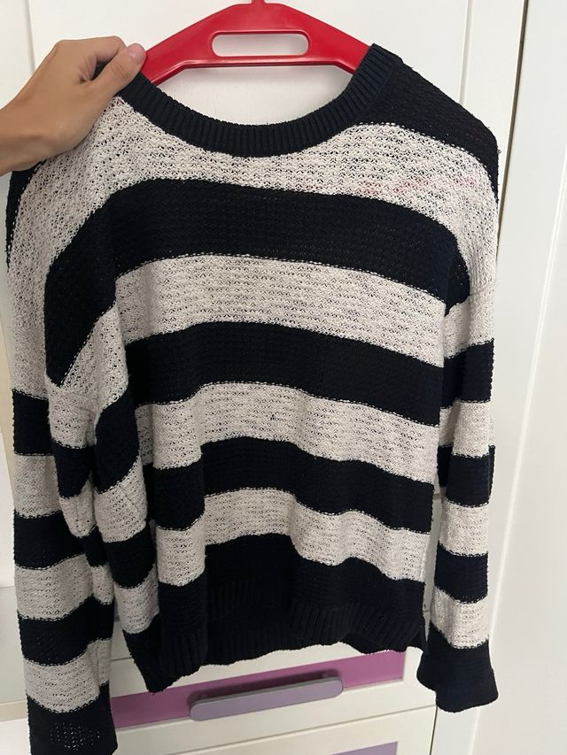 Jersey rayas Stradivarius negro y blanco